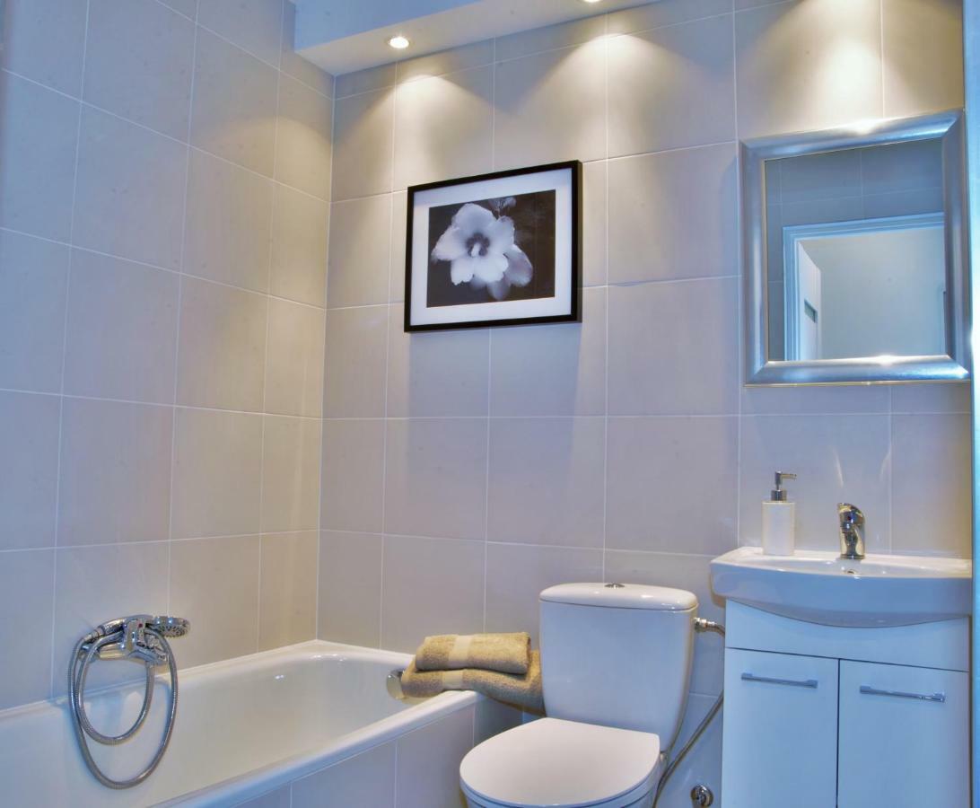 Cozy Base Apartment Gdansk Exterior photo